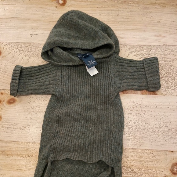 Ralph Lauren Gray 100% Cashmere sweater with hoodie and pockets for dog or pet M